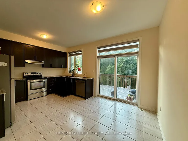 250 Finch Ave #39 — Photo 6