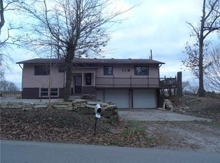 110 W Tucks Chapel Rd, Rogers, AR 72756