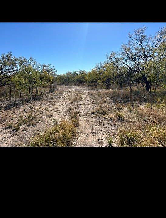 1st image of 11893 Twin Lakes Ln