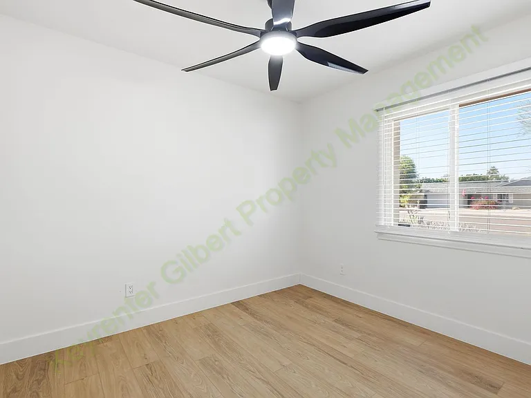 8608 E Whitton Ave — Photo 13