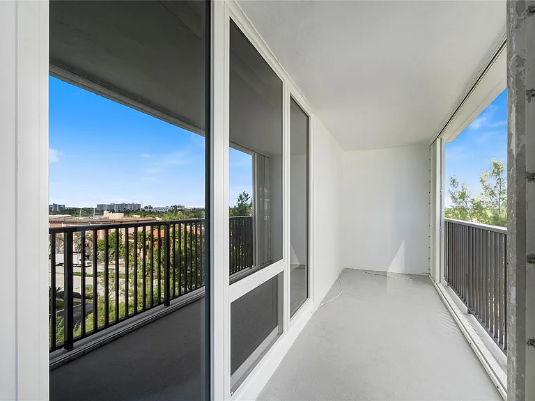4280 Galt Ocean Dr #5F — Photo 26