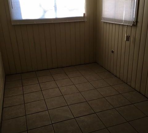 2nd image of 1710 1/2 Gold Ave SE