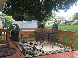 313 Krieser Dr, Mayville, WI 53050