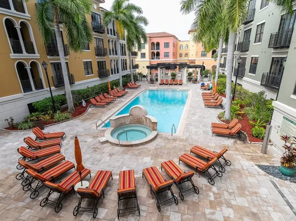 8010 Via Sardinia Way #4204, Estero, FL 33928