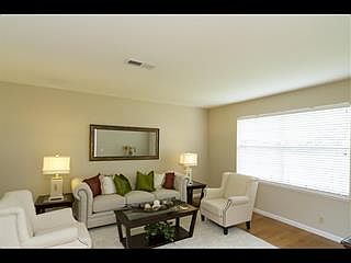 2nd image of 944 Lanewood Dr