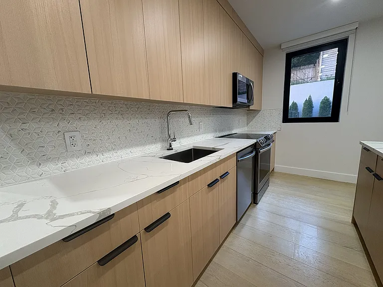 250 Water St #2 — Photo 2