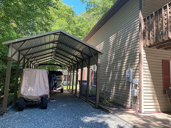 12x33 Pavilion 2021