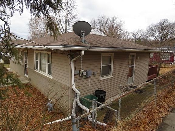 5th image of 2940 N 64th St