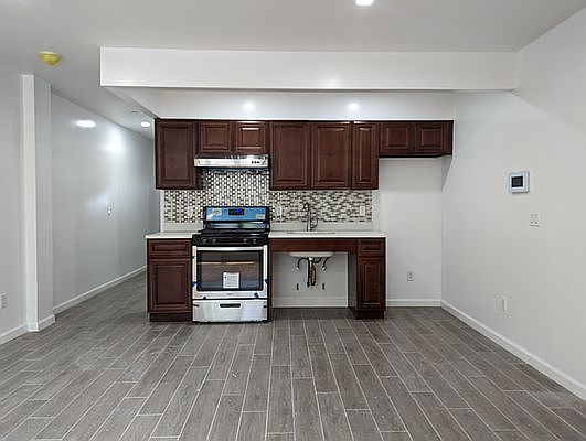 2nd image of 521 45th St #1A
