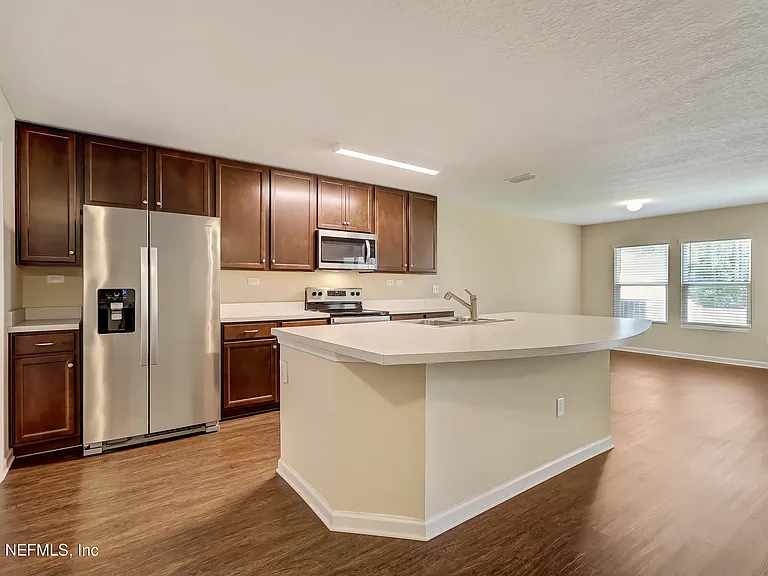 11168 Watkins Ct — Photo 14