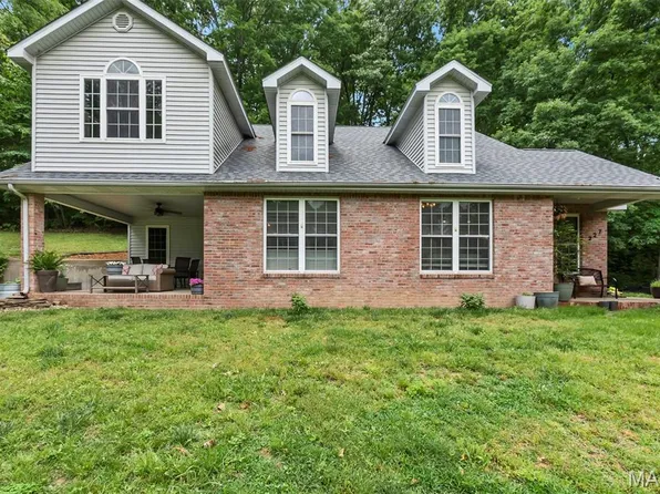 227 Knollwood Dr, Jackson, MO 63755