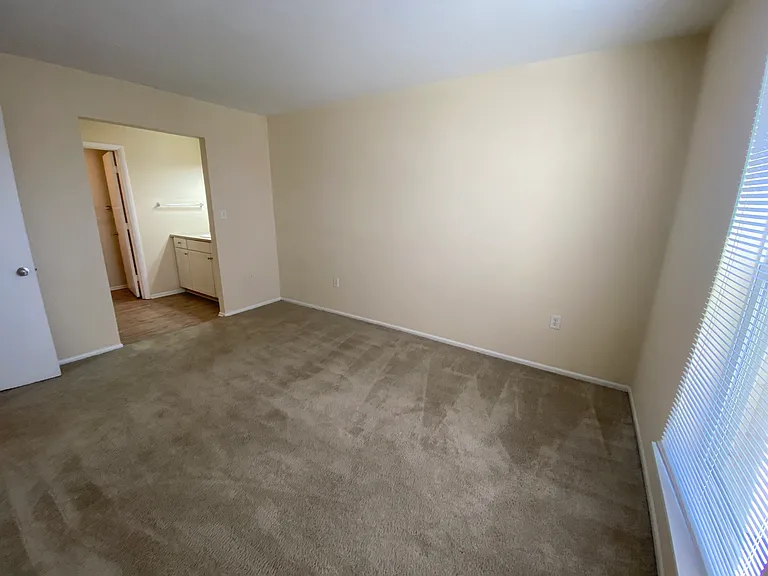 Forestbrook Apartments — Photo 43