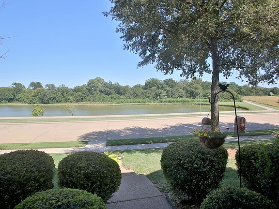 2nd image of 3509 Moroney Dr