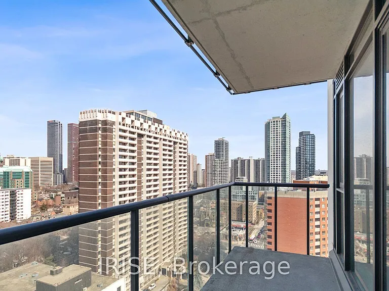 81 Wellesley St E #1808 — Photo 17