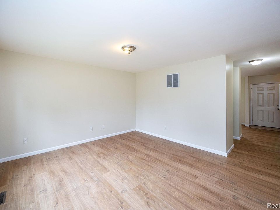 10306 Island Lake Dr, photo 21