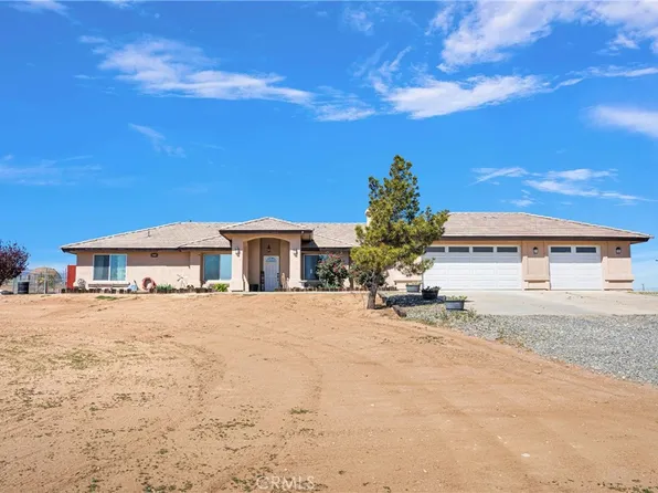 6070 Lassen Rd, Oak Hills, CA 92344