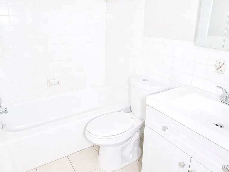 2-Bed/1-Bath (Unit E3)