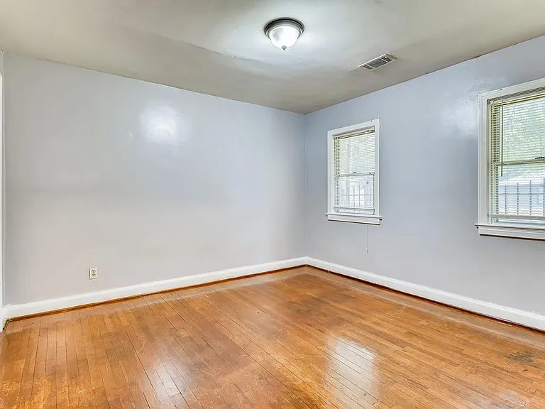 165 Chicamauga Pl SW — Photo 13