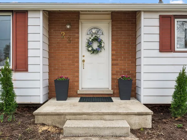23 Hastings Blvd, Guelph, ON N1E 4G3