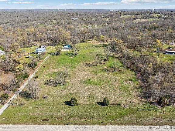5th image of 23055 W Highway 33