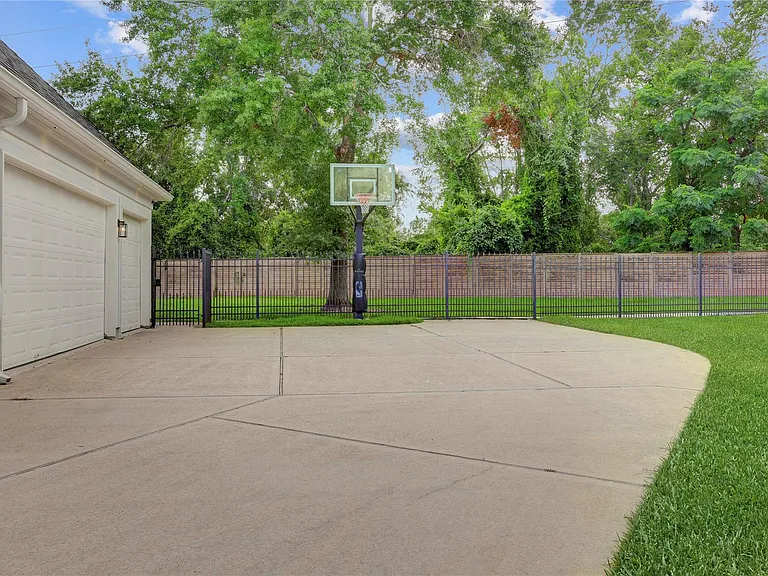 22926 Haven Field Ct — Photo 2