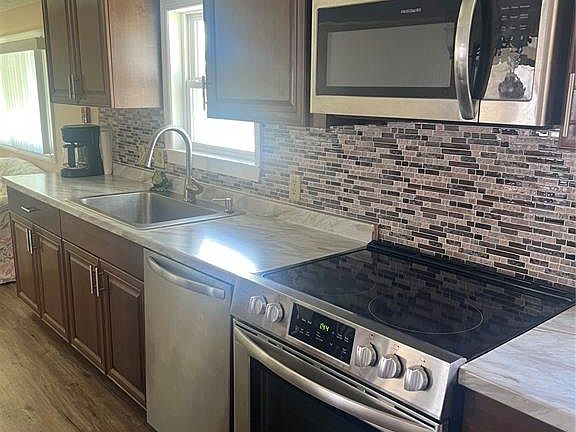 5th image of 6420 Haele Ct