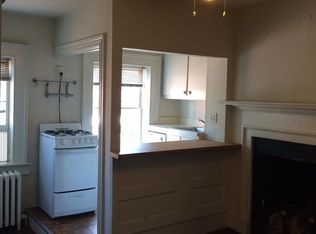119 Prince St APT 3, Alexandria, VA 22314