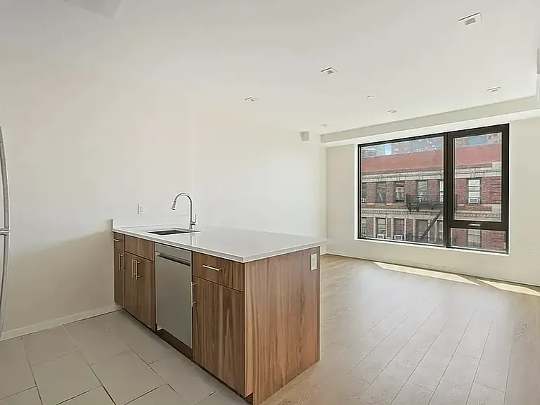 521 W 134th St #2A — Photo 3