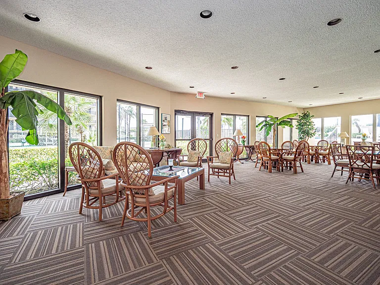 3939 Ocean Dr #408C — Photo 25
