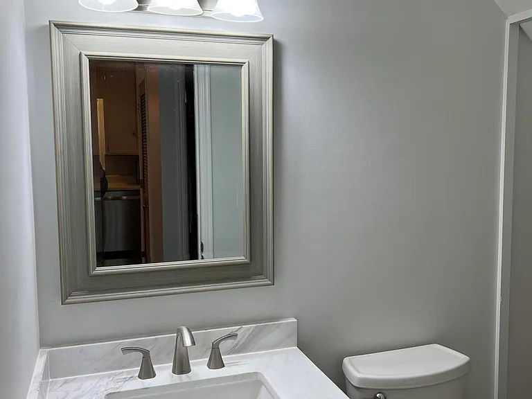 501 Poplar Ave — Photo 6