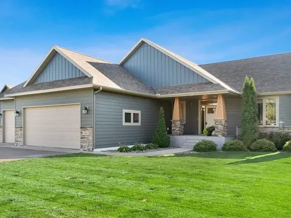 944 Cove Ct NW, Sauk Rapids, MN 56379
