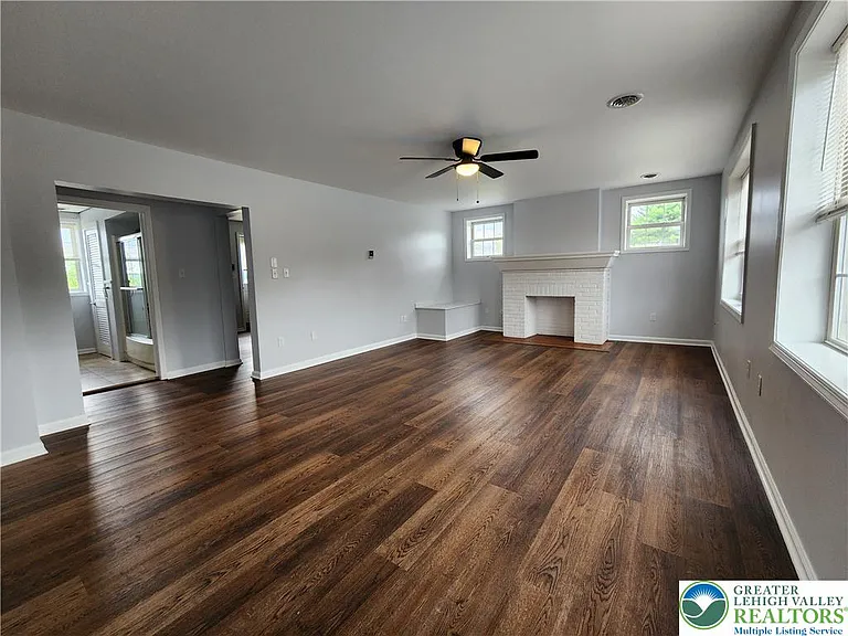 4034 Easton Ave #1A — Photo 7