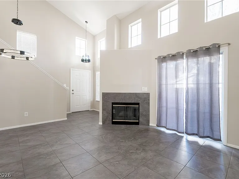 9668 Belle Regal St — Photo 17