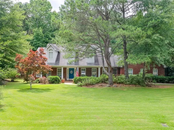 575 Deer Run Rd, Auburn, AL 36832