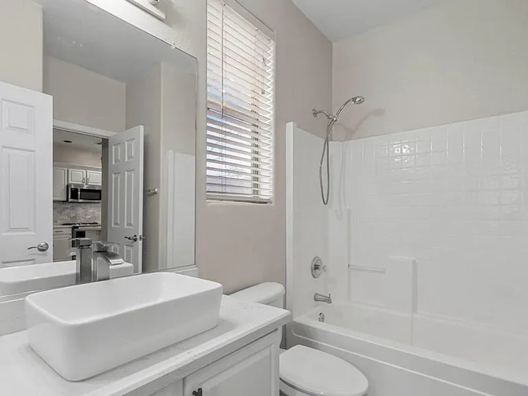 203 W Nolan Way — Photo 7