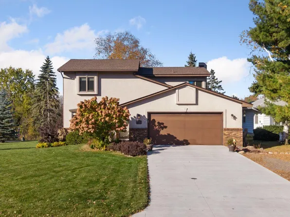 2001 Henry St N, North Saint Paul, MN 55109