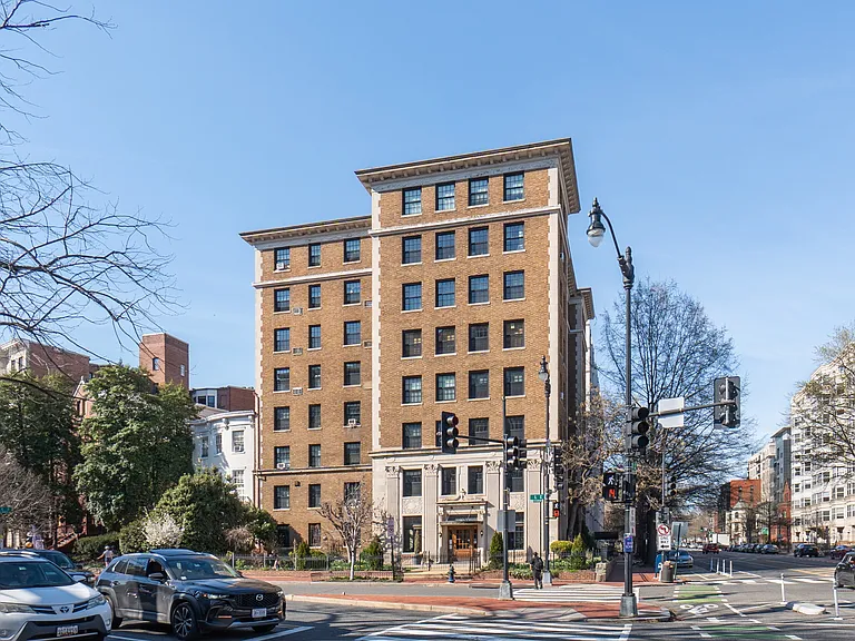 1101 L St NW #308 — Photo 21