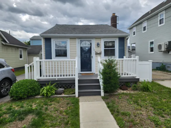 18 West Blvd, East Rockaway, NY 11518
