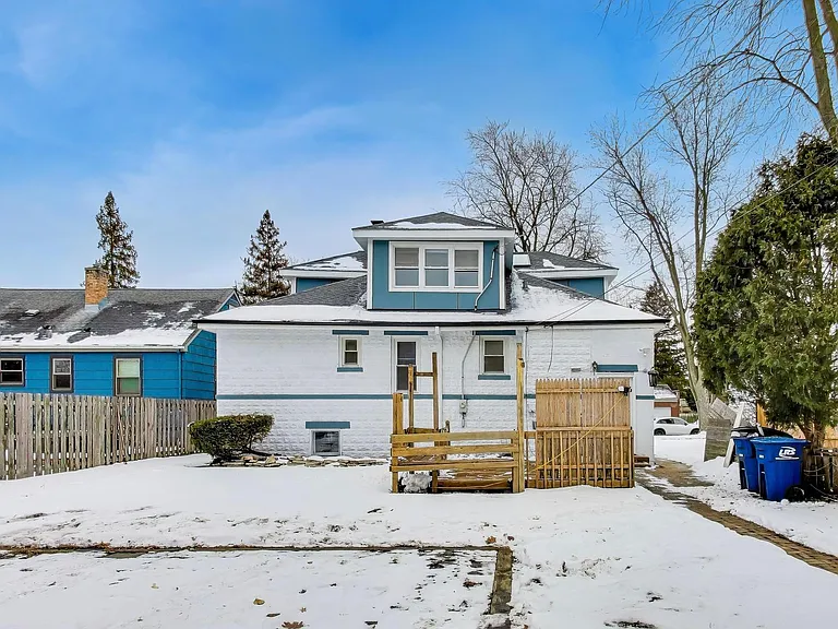 1638 Oakwood Ave — Photo 28
