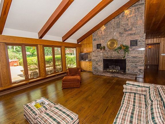 5th image of 54844 Shorelane E