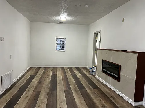 1414 3rd St Photo 1