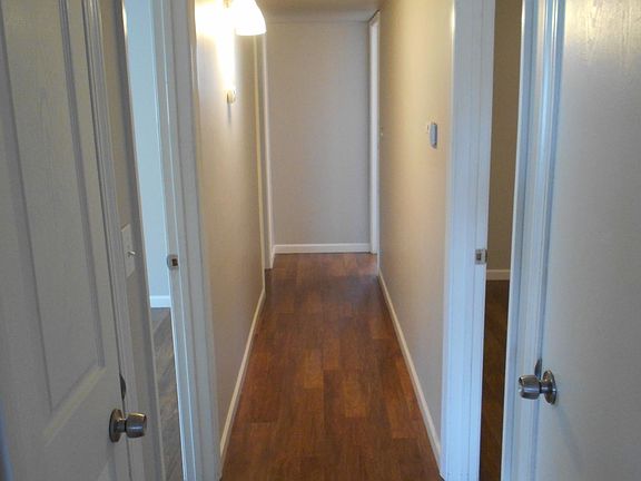 3rd image of 3615 N Ezie Ave