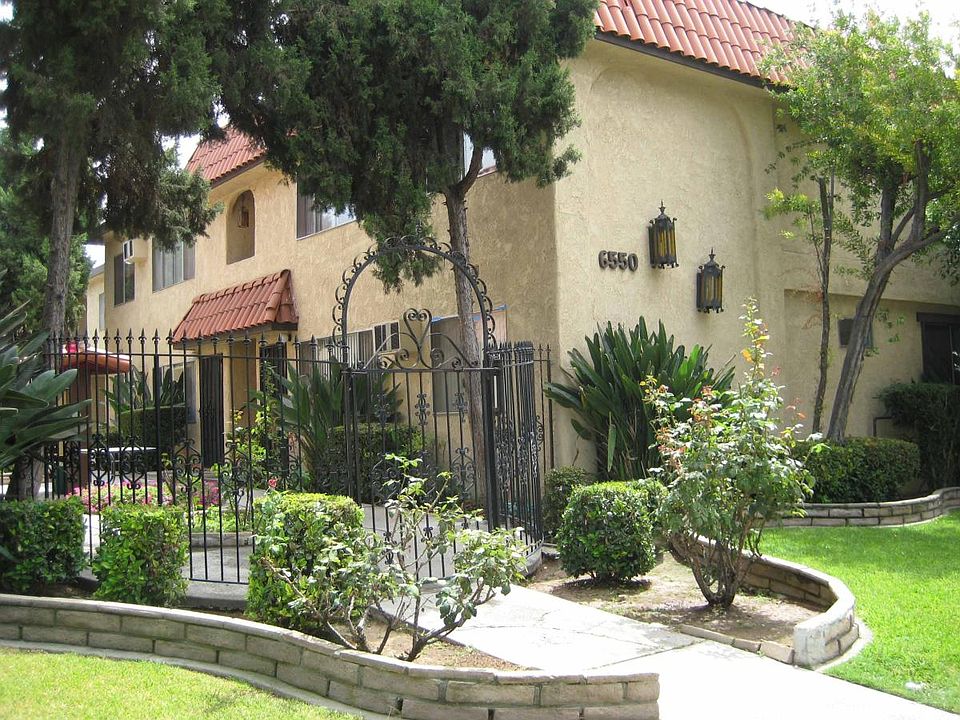 2nd image of 6544 Pickering Ave APT G