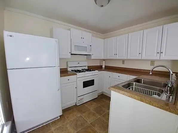 586 E Main St #2, Malone, NY 12953