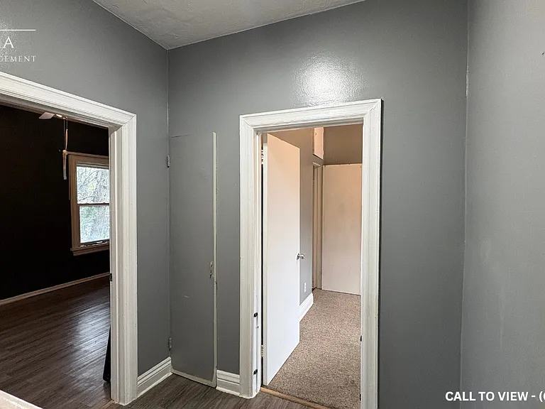 1083 Cannon St E — Photo 10