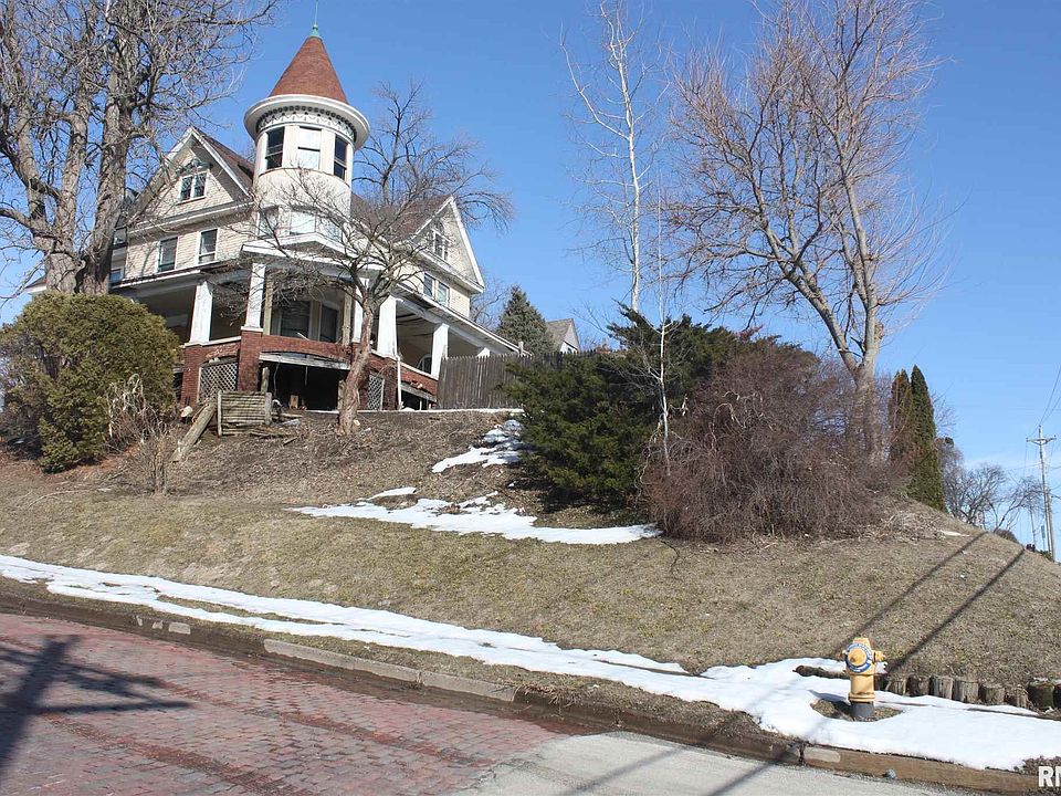 2nd image of 1003 Arlington Ave
