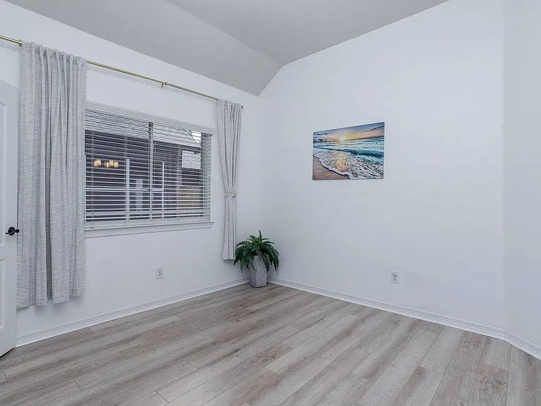 28610 Hidden Cove Dr — Photo 15