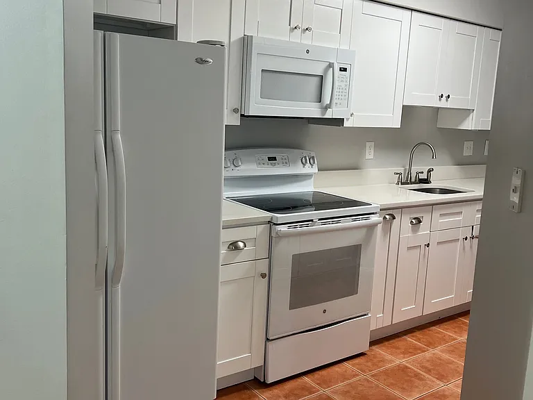 3704 Excalibur Ct #204 — Photo 5