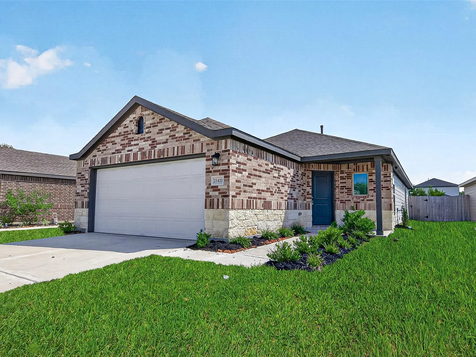 4 bed, 2.0 bath, 1459 sqft, $1,650 — Photo 4