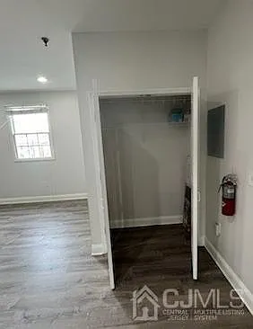 495 Avenel St #1 — Photo 3